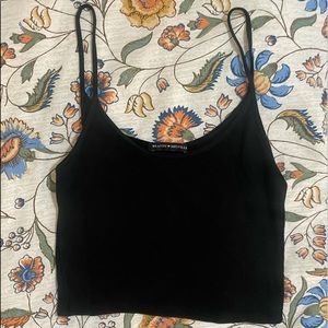 Brandy Melville cropped tank top